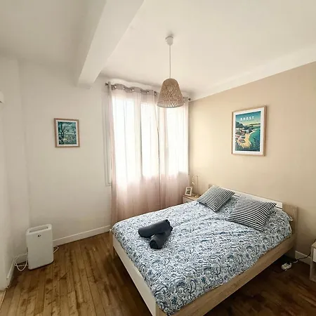 Avec Séparée Centre *