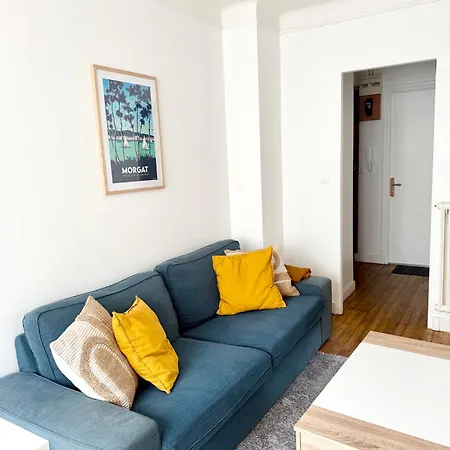 Apartament Avec Separee Centre *
