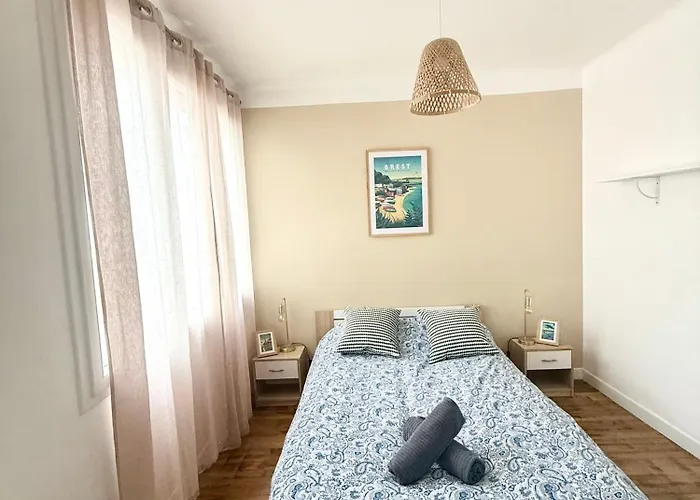 Avec Separee Centre Brest